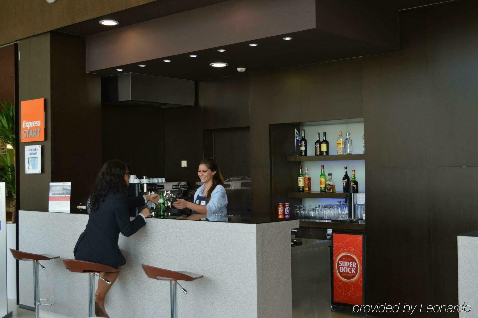 Holiday Inn Express Porto Exponor By Ihg Leça da Palmeira Exterior foto